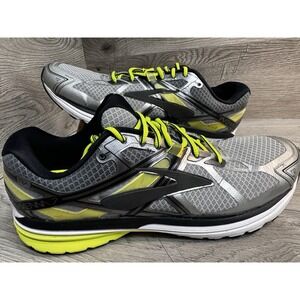 Brooks Mens 12 2E Ravenna 7 Running Shoes Black Neon Green Silver Low Sneakers